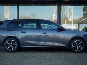 Opel Astra Sports Tourer 1.2 Turbo thumbnail 13