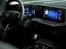 Opel Astra Sports Tourer 1.2 Turbo thumbnail 25