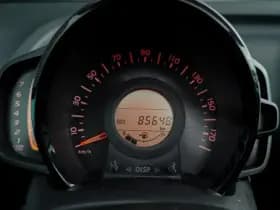 Citroën C1 1.2 PureTech Airscape Shine thumbnail 5