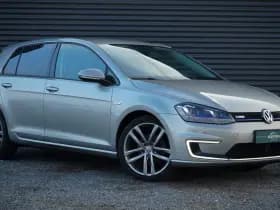 Volkswagen E-Golf / Stoelverwarming / Incl BTW / DAB / Camera / Adaptive Cruise thumbnail 12