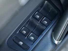 Volkswagen E-Golf / Stoelverwarming / Incl BTW / DAB / Camera / Adaptive Cruise thumbnail 15