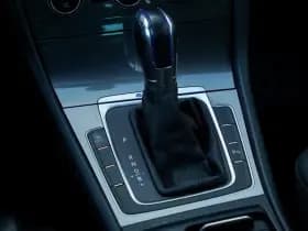 Volkswagen E-Golf / Stoelverwarming / Incl BTW / DAB / Camera / Adaptive Cruise thumbnail 16