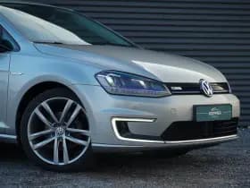 Volkswagen E-Golf / Stoelverwarming / Incl BTW / DAB / Camera / Adaptive Cruise thumbnail 25