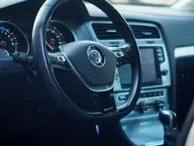 Volkswagen E-Golf / Stoelverwarming / Incl BTW / DAB / Camera / Adaptive Cruise thumbnail 6