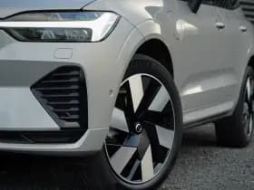 Volvo XC60 2.0 T6 Plug-in hybrid AWD Plus Dark thumbnail 24