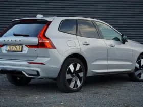 Volvo XC60 2.0 T6 Plug-in hybrid AWD Plus Dark thumbnail 4