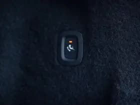 Volvo XC60 2.0 T6 Plug-in hybrid AWD Plus Dark thumbnail 39