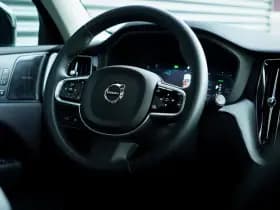 Volvo XC60 2.0 T6 Plug-in hybrid AWD Plus Dark thumbnail 42