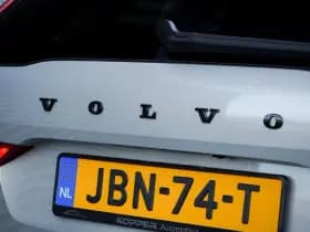 Volvo XC60 2.0 T6 Plug-in hybrid AWD Plus Dark thumbnail 47