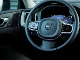 Volvo XC60 2.0 T6 Plug-in hybrid AWD Plus Dark thumbnail 54