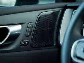 Volvo XC60 2.0 T6 Plug-in hybrid AWD Plus Dark thumbnail 55