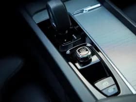 Volvo XC60 2.0 T6 Plug-in hybrid AWD Plus Dark thumbnail 56