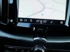 Volvo XC60 2.0 T6 Plug-in hybrid AWD Plus Dark thumbnail 58