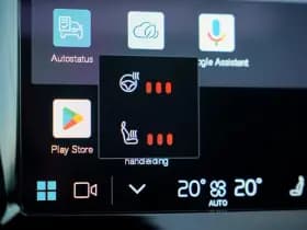 Volvo XC60 2.0 T6 Plug-in hybrid AWD Plus Dark thumbnail 61