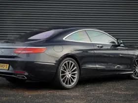 Mercedes-Benz S-Klasse Coupé 400 4Matic thumbnail 4