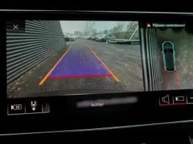 Audi Q8 4.0 TFSI RS Q8 quattro thumbnail 30