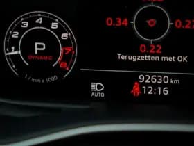 Audi Q8 4.0 TFSI RS Q8 quattro thumbnail 41