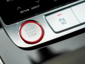 Audi Q8 4.0 TFSI RS Q8 quattro thumbnail 46