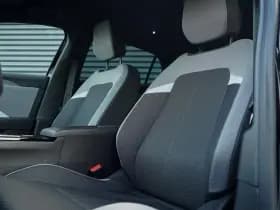 Opel Astra 1.2 GS Line thumbnail 2