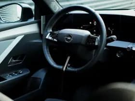 Opel Astra 1.2 GS Line thumbnail 28