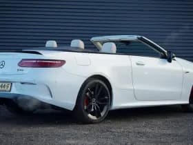 Mercedes-Benz E-Klasse Cabrio 300 AMG Line thumbnail 4