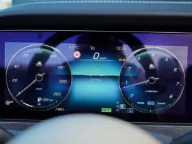 Mercedes-Benz E-Klasse Cabrio 300 AMG Line thumbnail 5