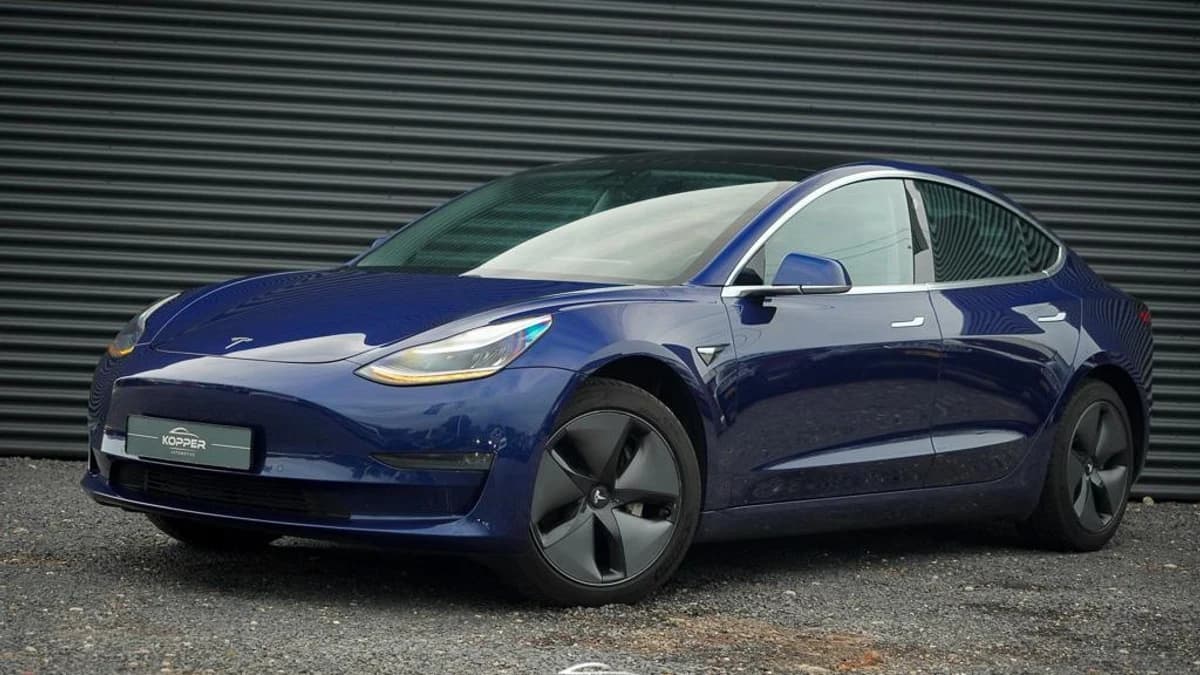 Tesla Model 3 Standard RWD Plus 60 kWh — foto 1