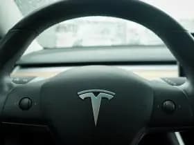 Tesla Model 3 Standard RWD Plus 60 kWh thumbnail 17