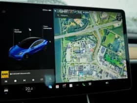 Tesla Model 3 Standard RWD Plus 60 kWh thumbnail 19