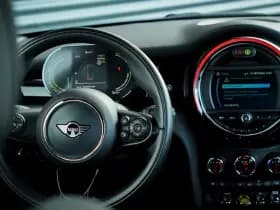 MINI Mini Electric Essential 33 kWh thumbnail 36