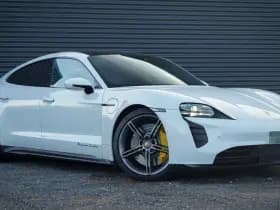 Porsche Taycan Turbo 93 kWh thumbnail 12