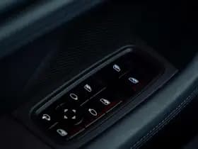 Porsche Taycan Turbo 93 kWh thumbnail 15