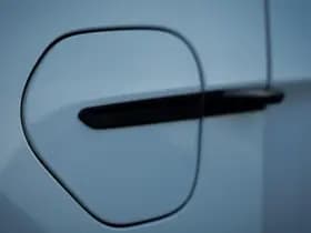 Porsche Taycan Turbo 93 kWh thumbnail 22