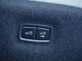 Porsche Taycan Turbo 93 kWh thumbnail 27