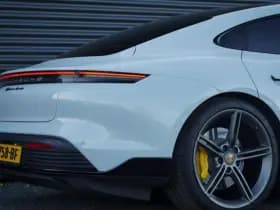 Porsche Taycan Turbo 93 kWh thumbnail 34