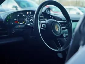 Porsche Taycan Turbo 93 kWh thumbnail 6