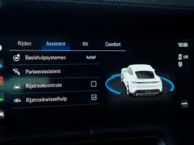 Porsche Taycan Turbo 93 kWh thumbnail 55