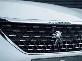 Peugeot 3008 1.6 HYbrid4 300 Première Pack Avantage thumbnail 32