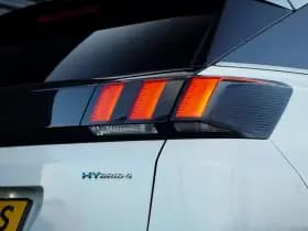 Peugeot 3008 1.6 HYbrid4 300 Première Pack Avantage thumbnail 38