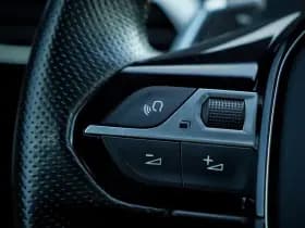 Peugeot 3008 1.6 HYbrid4 300 Première Pack Avantage thumbnail 46