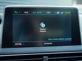 Peugeot 3008 1.6 HYbrid4 300 Première Pack Avantage thumbnail 56