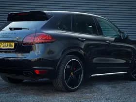 Porsche Cayenne 4.2 D S thumbnail 4