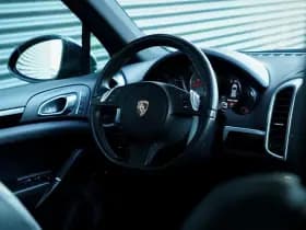 Porsche Cayenne 4.2 D S thumbnail 45