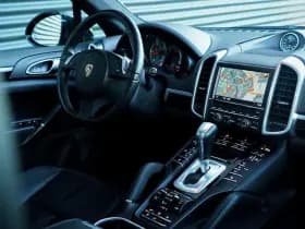 Porsche Cayenne 4.2 D S thumbnail 46