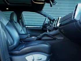 Porsche Cayenne 4.2 D S thumbnail 48