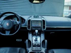 Porsche Cayenne 4.2 D S thumbnail 7