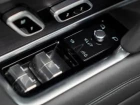 Land Rover Range Rover 3.0 P460e HSE PHEV thumbnail 15