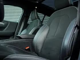 Volvo XC40 1.5 T5 Recharge R-Design thumbnail 2