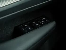 Volvo XC40 1.5 T5 Recharge R-Design thumbnail 15