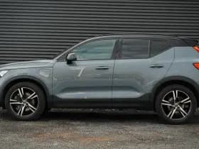 Volvo XC40 1.5 T5 Recharge R-Design thumbnail 3